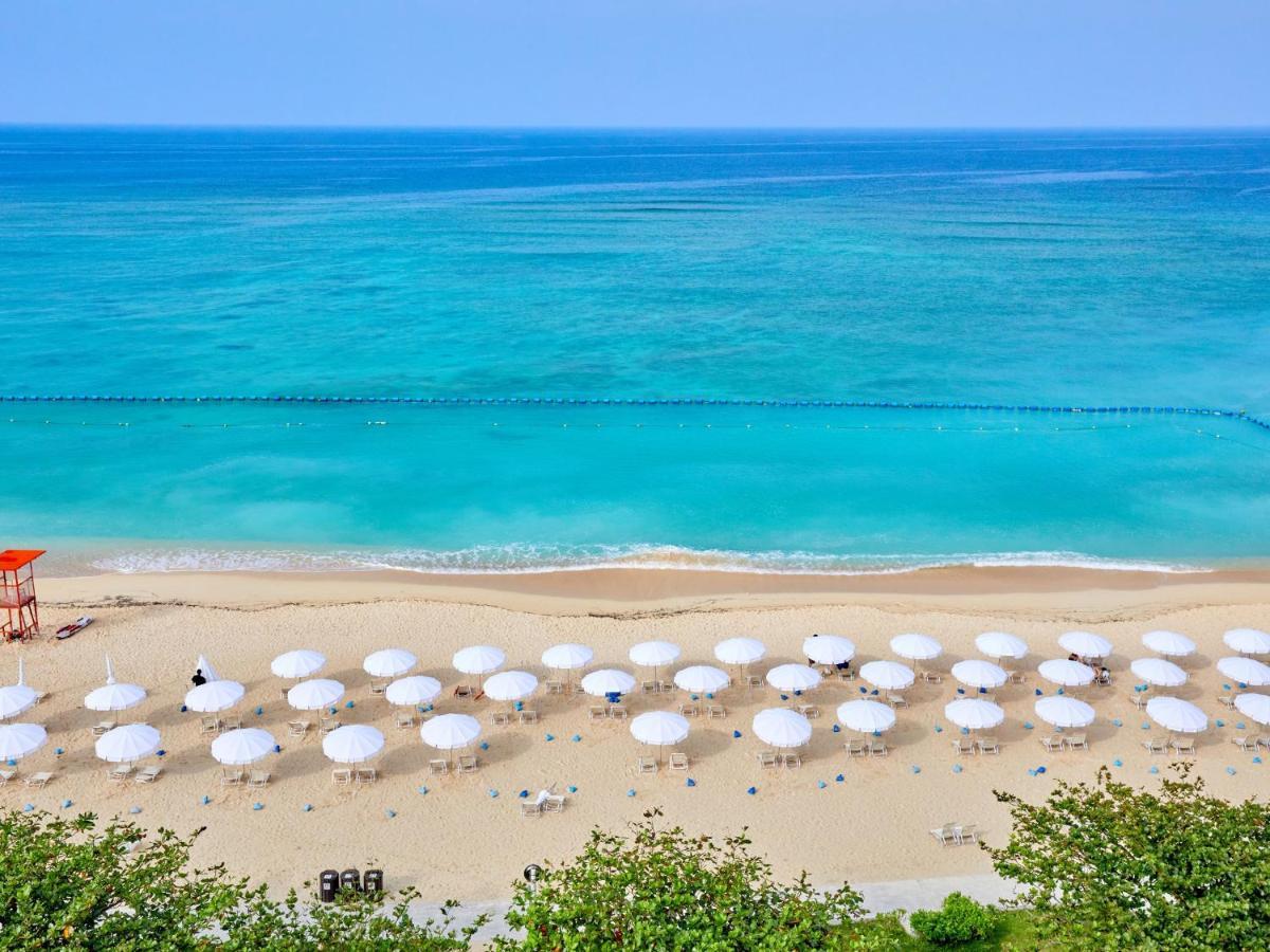 Hotel Nikko Alivila Yomitan Exteriér fotografie The beach at the InterContinental Miami